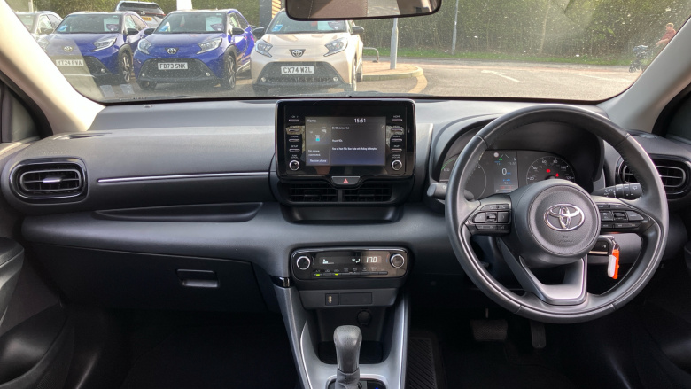 Toyota Yaris 1.5 Hybrid Icon 5dr CVT Hybrid Hatchback